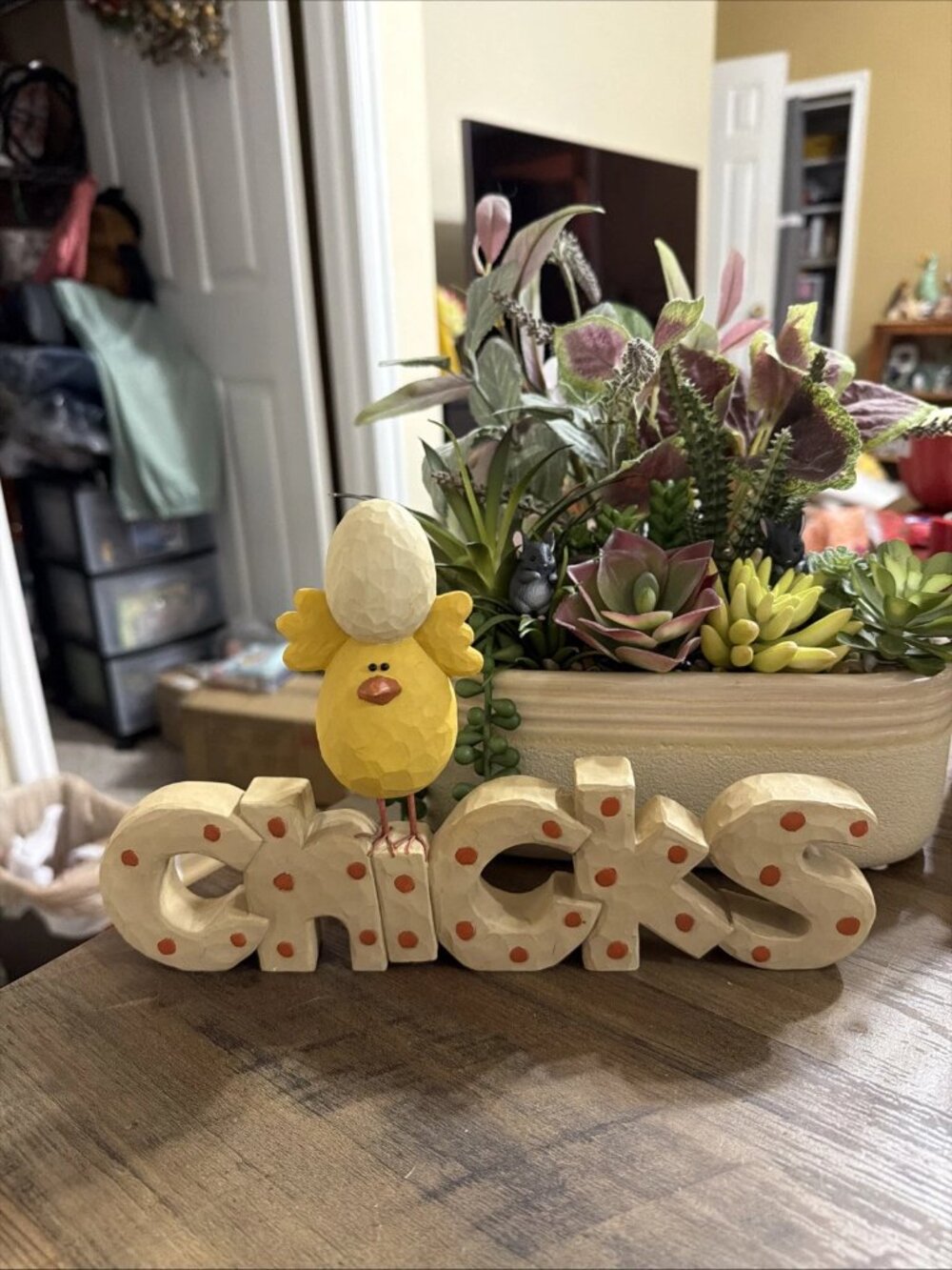 B. Lloyd Chicks Chick Resin Figurine - 2006